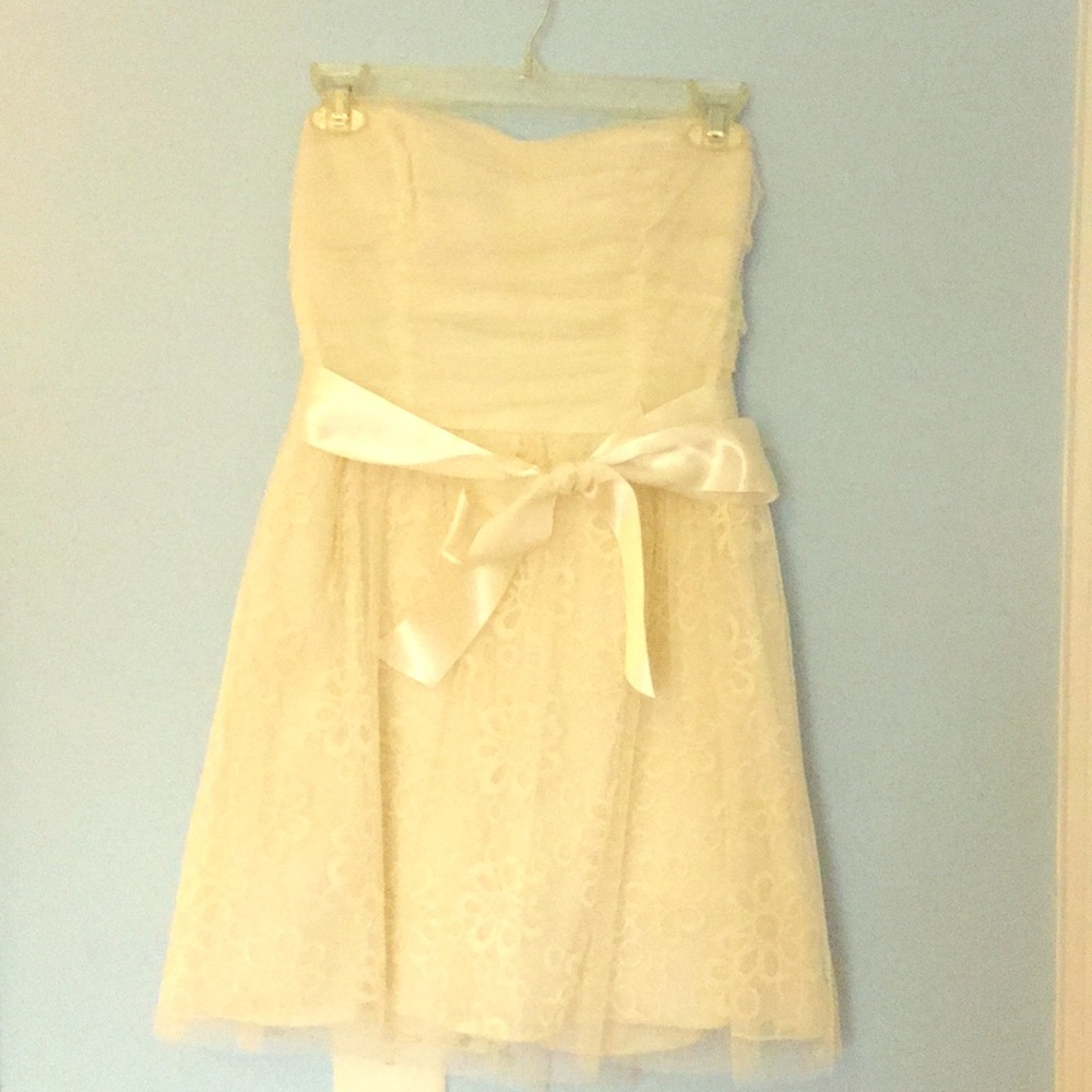 Cute formal dress!